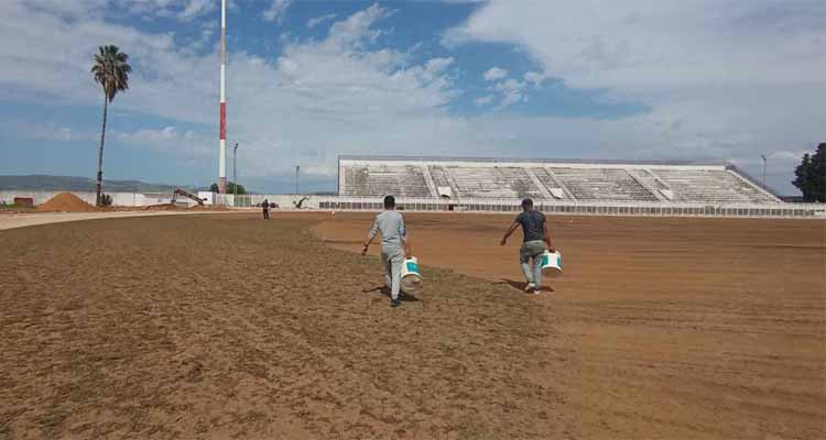 Le début du champ principal du stade Boujemma Al -Kumaiti