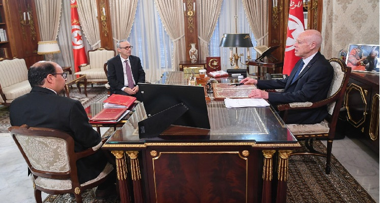 L'état social n'est pas seulement un slogan, mais sera incarné dans le sol dans tous les secteurs et diverses côtés