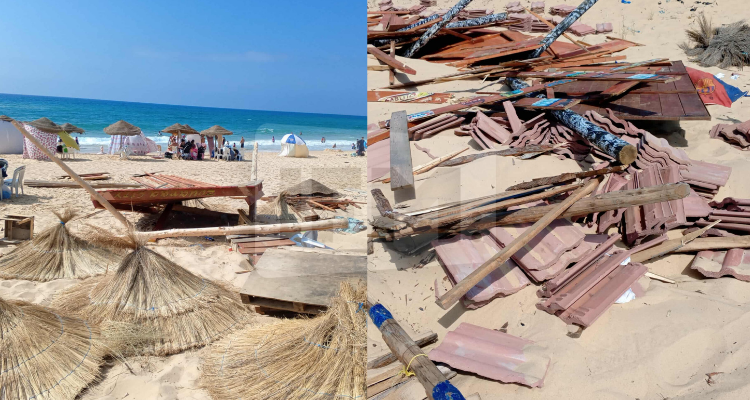 Retirer et réserver des protecteurs solaires et des évêques dans la plage de Zawara à Ofta