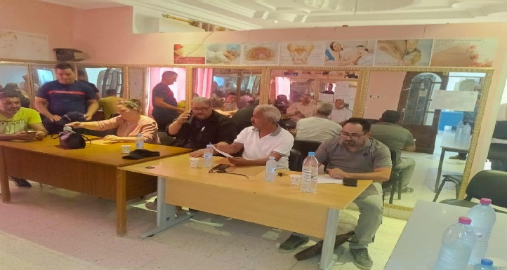 La situation de santé à Al -Mutlawi est au centre d'une séance de travail au siège du service de santé