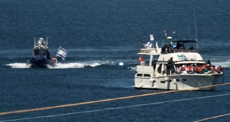 Aujourd'hui, 100 participants ont commencé à être expulsés par ceux qui ont signé le document d'expulsion