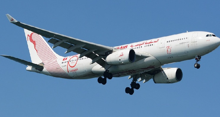 La compagnie aérienne tunisienne s'attend à des perturbations sur ses vols à destination et en provenance de Paris