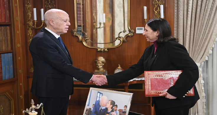 Le travail continue jusqu'à ce qu'une nouvelle génération prenne ses responsabilités