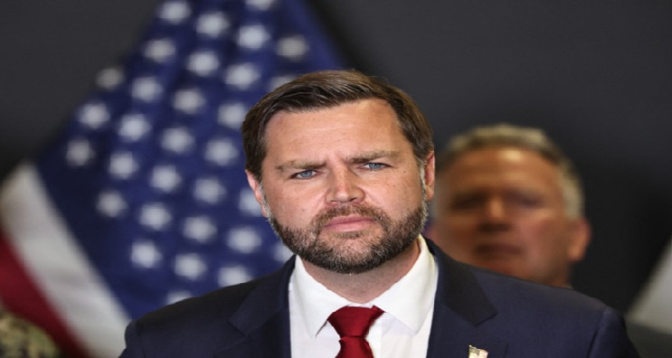 L'option de frappes militaires contre l'Iran est toujours à l'étude