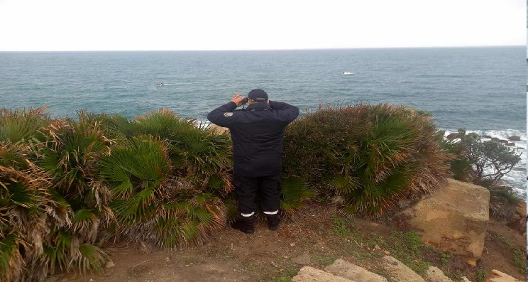 Une vaste campagne de ratissage avec des bateaux et un drone... et la personne disparue est toujours inconnue