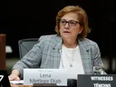La ministre de l'Immigration, des Réfugiés et de la Citoyenneté, Lena Metlege Diab, participe au Comité permanent de la citoyenneté et de l'immigration à l'édifice de l'Ouest sur la Colline du Parlement à Ottawa, le lundi 4 mai 2026. 